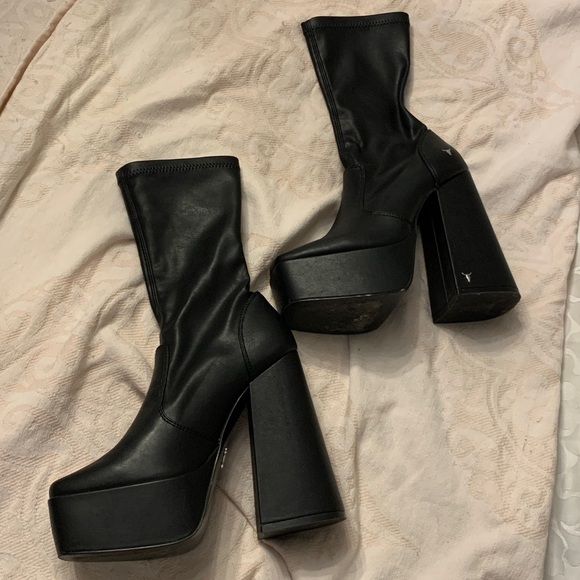 Windsor Smith AngelZ Elegant Black Platform Boots size 7 - Picture 5 of 15